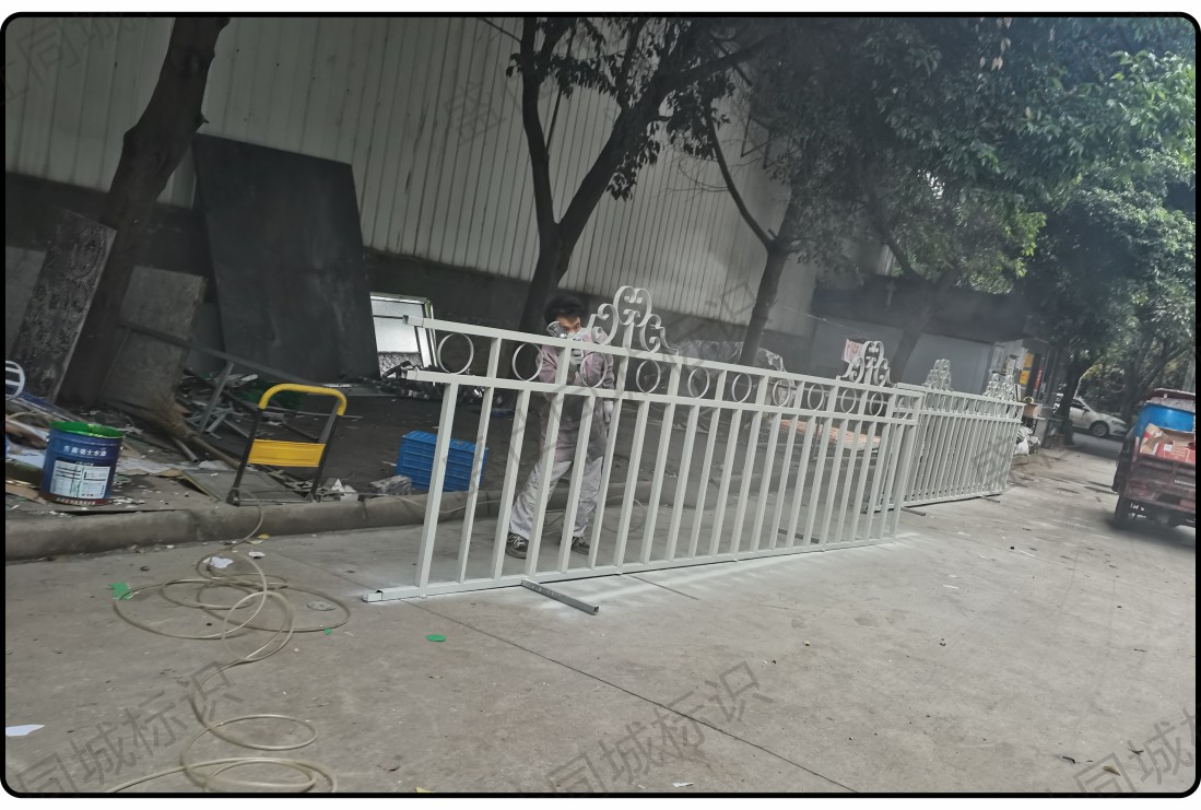 面贴不锈钢迷你字